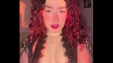 "Amor juega conmigo porfavor quiero ser toda tuya!!!"