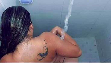 I watch and record my stepsister while she showers