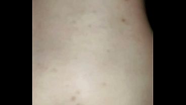 Joven pareja colombiana follando en su carro en Medellín