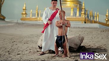 INKA SEX - Gladiadoras Fitness se follan a Enano Emperador.