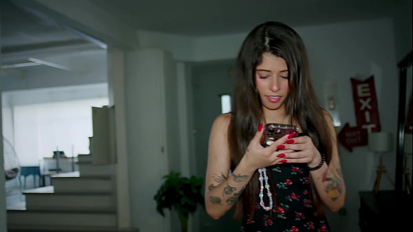 Colombian Teen Submits Her Tight Ass for Money - Mells Blanco