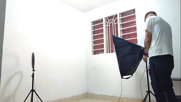 sesion fotografica con mi MODELO mas hermosa madura pero ella estaba tan caliente que decidimos follar juntos