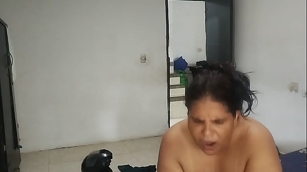 My husband's best friend gave me a hard fucking in my juicy pussy, I screamed with pleasure and he left all his hot cum inside me