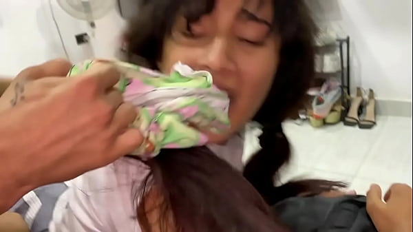 me follo el coño de una de mis epliada