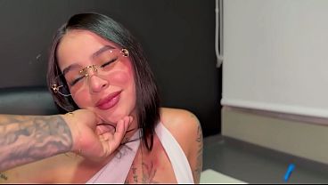 Stop working, I need you to make me cum!